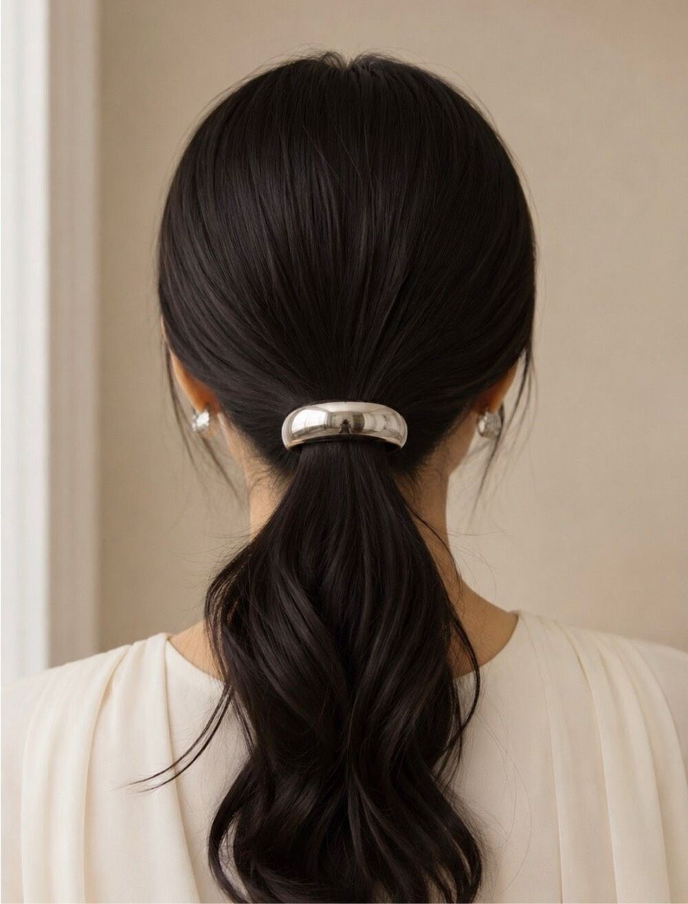 Luxury Boutique Silver Dome Pony Cuff Metal Hair Clip NWOT
